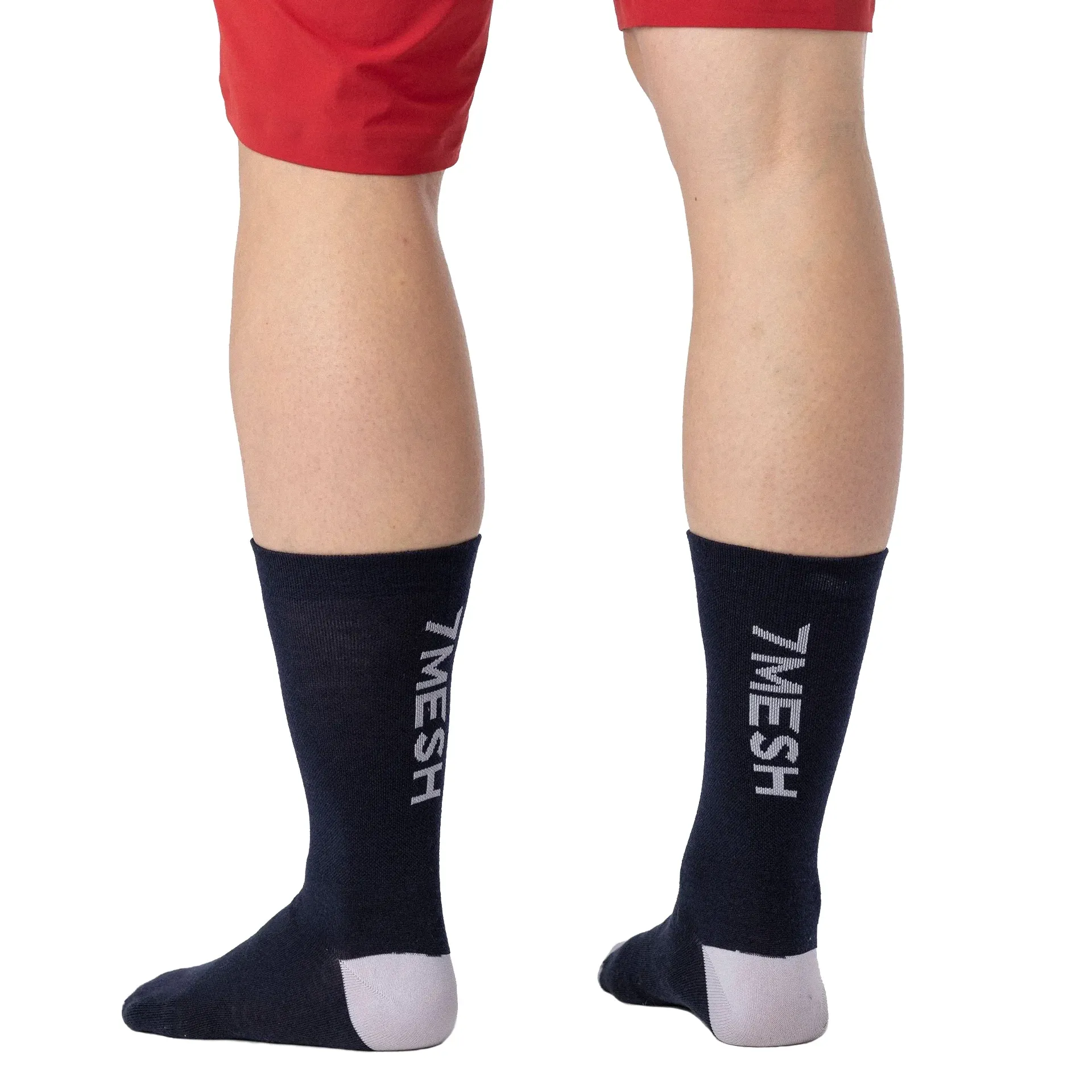7mesh-ashlu-merino-sock-black-live-2