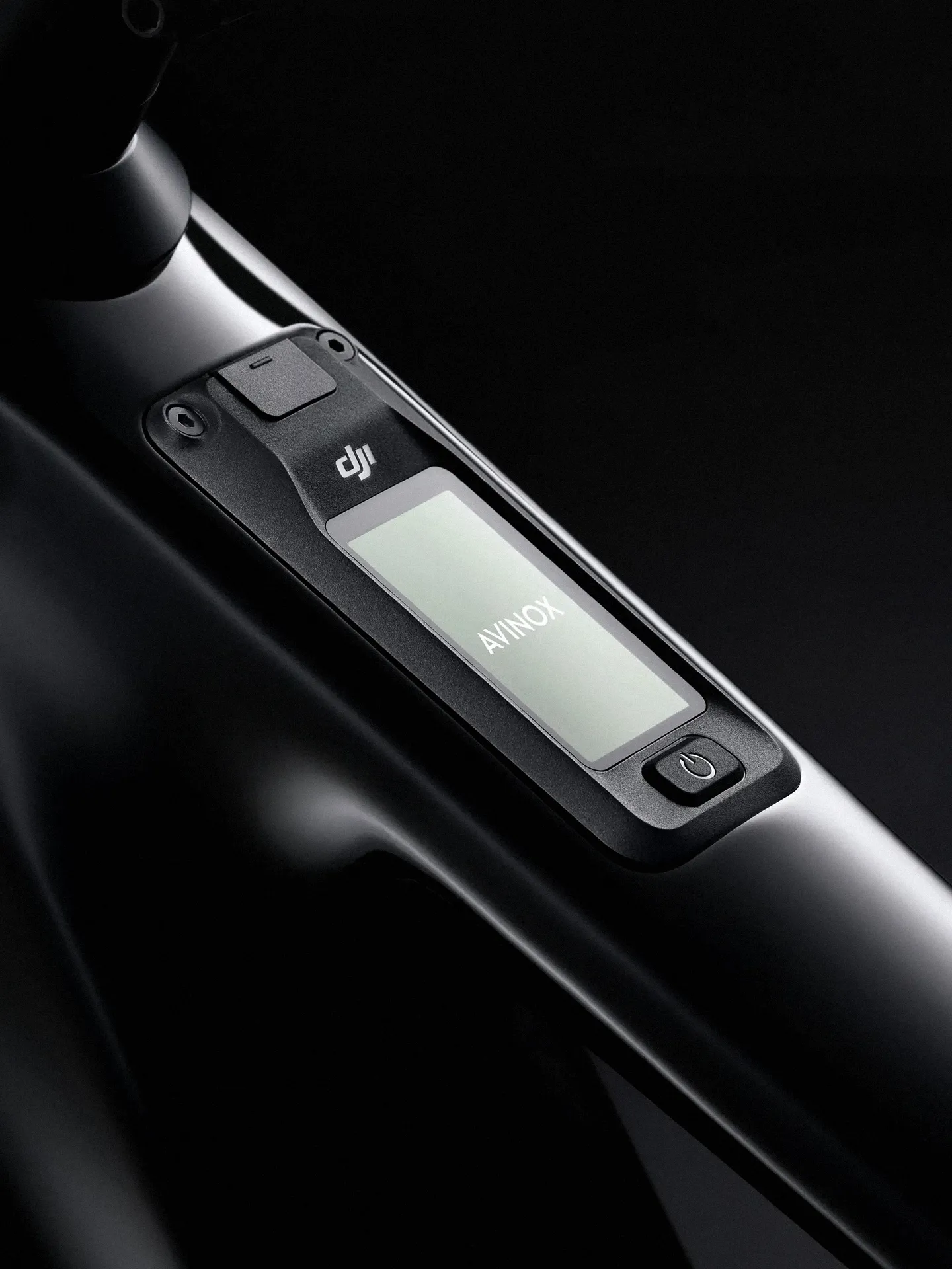 amflow-pl-carbon-800wh-details-1