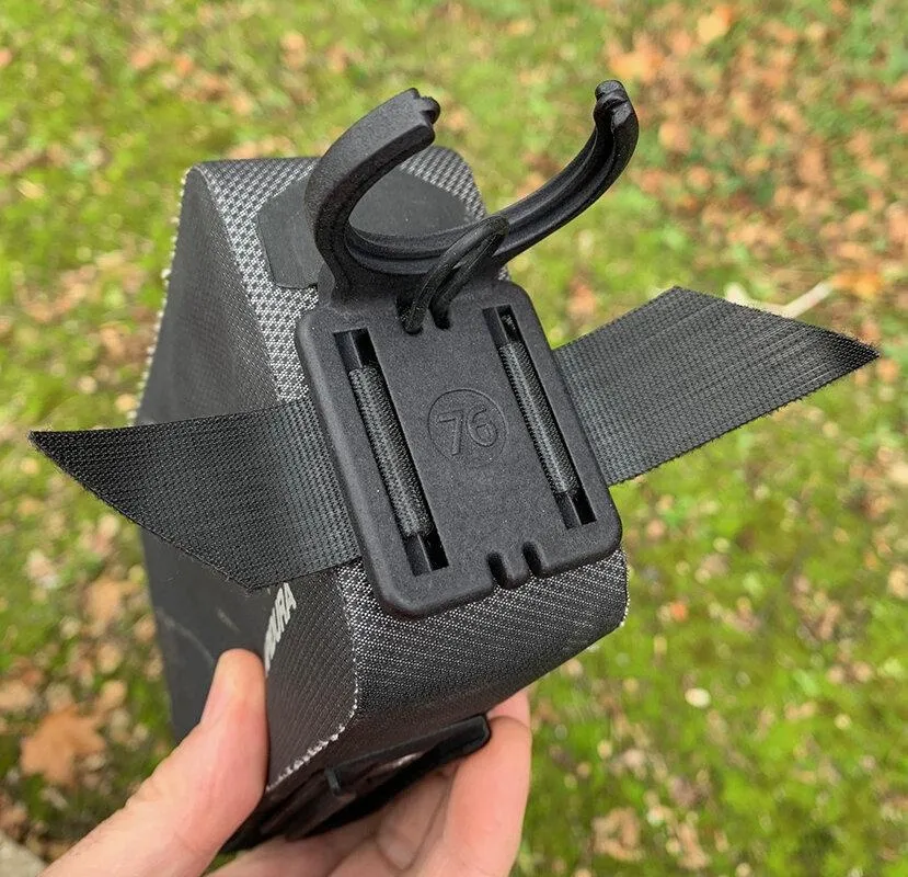 clip-strap-example